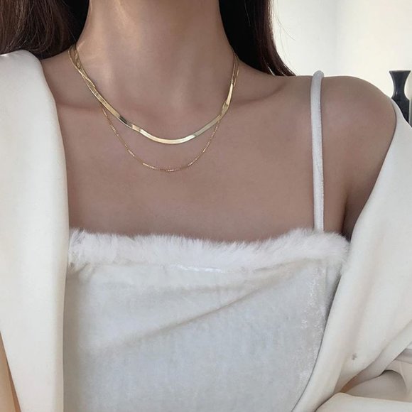 NEW Gold Snakechain Layered Herringbone Necklace - Picture 9 of 9